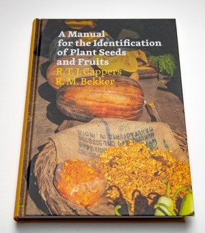 A Manual for the Identification of Plant Seeds and Fruits (2021) NEW!